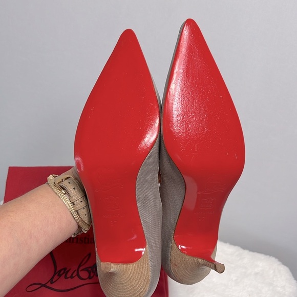 Christian Louboutin Gray/Silver Pointed Toe pump size 37 - Picture 8 of 11
